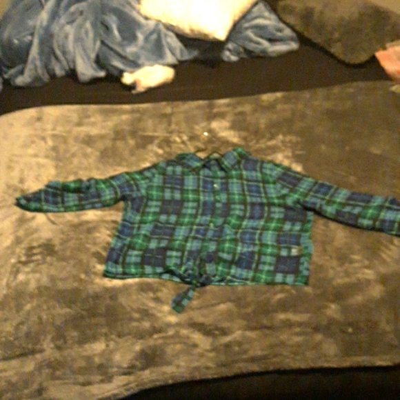 plaid button-up mid-sleeve top - Picture 2 of 6